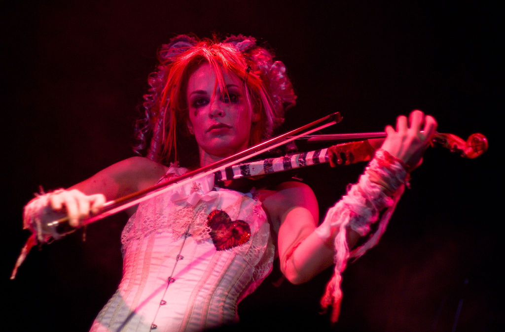 Emilie Autumn identifies as asexual
I Mathias Gawlista